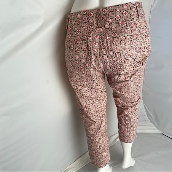LOFT Julie cropped multicolor orange tan black pattern Riviera Pant - Picture 2 of 7